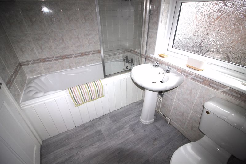 3 bed house for sale in Petersmith Drive, Ollerton , NG22  - Property Image 17