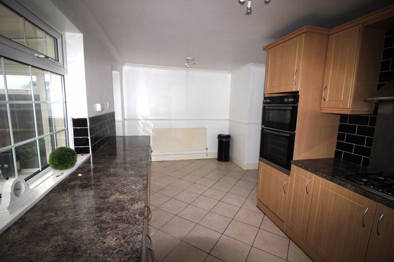 3 bed house for sale in Petersmith Drive, Ollerton , NG22 4