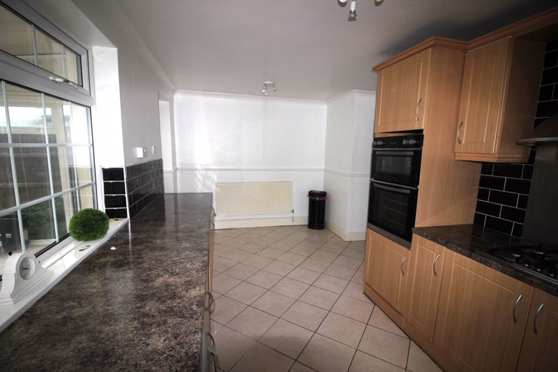 3 bed house for sale in Petersmith Drive, Ollerton , NG22 5