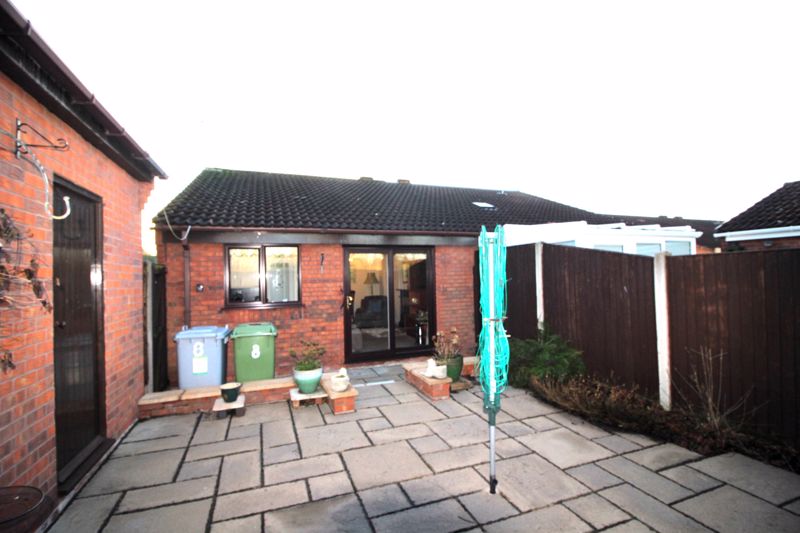 2 bed bungalow for sale in St Peters Close, New Ollerton, NG22 15