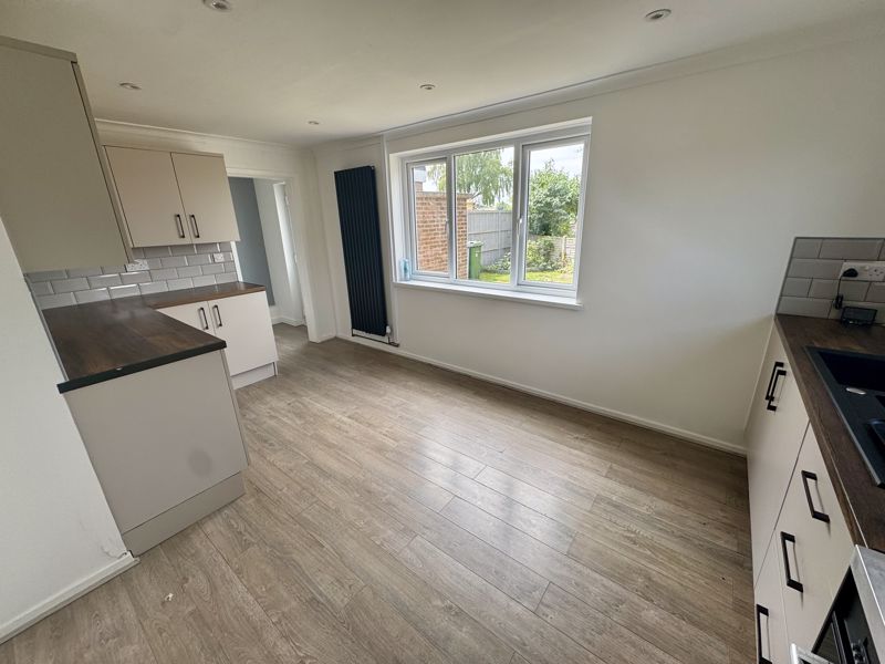 3 bed house for sale in Petersmith Drive, Newark, NG22  - Property Image 4
