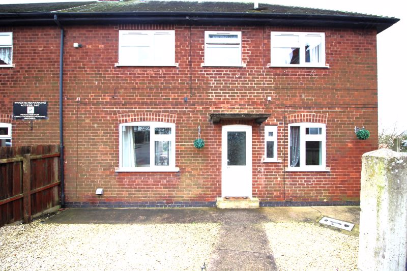 4 bed house for sale in Lansbury Road, Edwinstowe, NG21 1