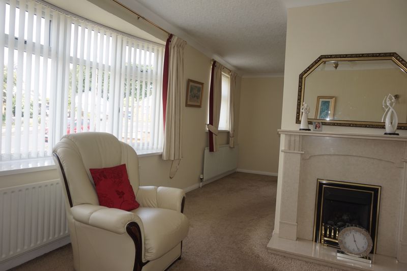 3 bed bungalow for sale in Manor Close, Boughton, NG22 7