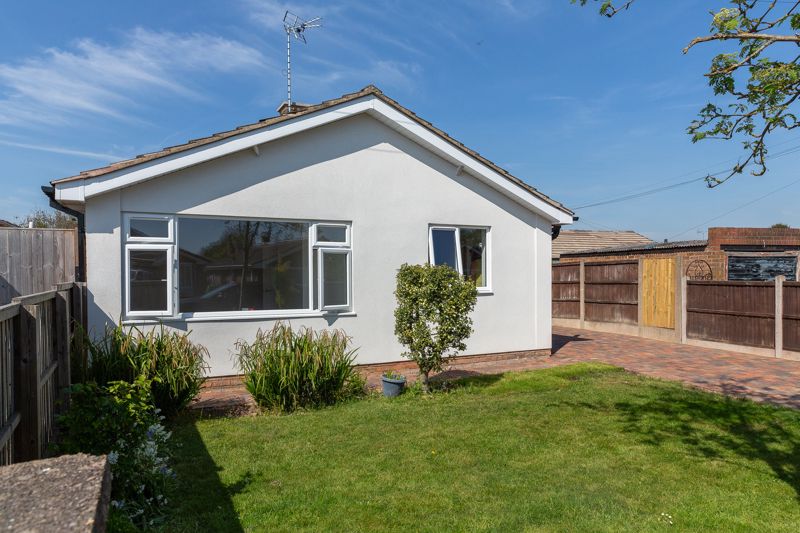 3 bed bungalow for sale in Highfields Drive, Bilsthorpe, NG22  - Property Image 13