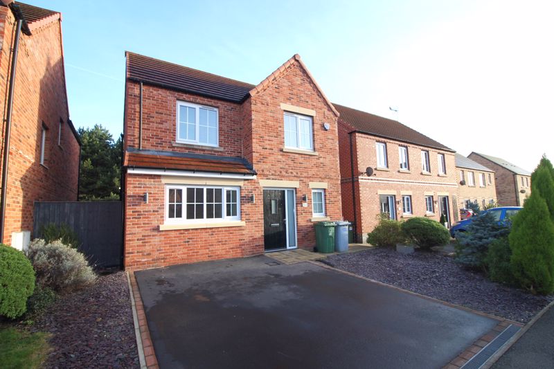 3 bed house to rent in Kingfisher Way, Ollerton, NG22  - Property Image 1