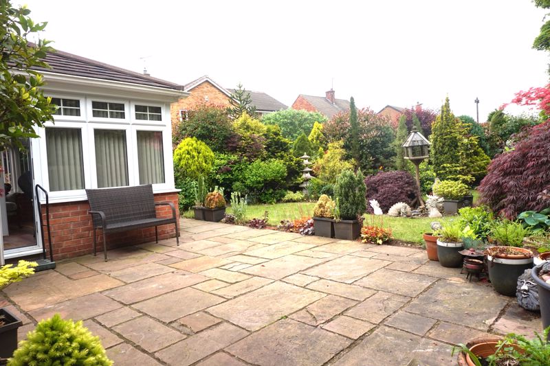 3 bed bungalow for sale in St Edwins Drive, Edwinstowe, NG21 14