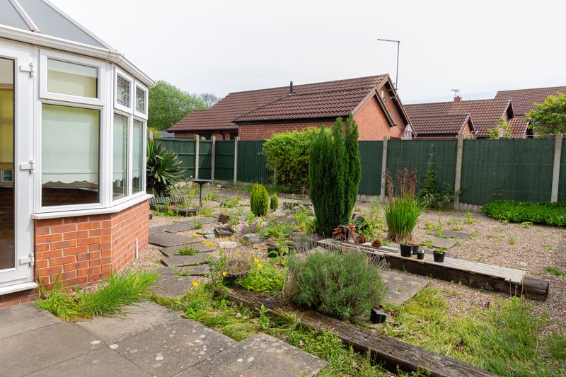 2 bed bungalow for sale in The Furze, Kirton , NG22 9