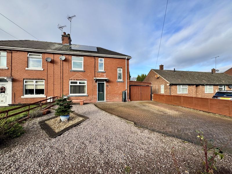 3 bed house for sale in Main Road, Newark, NG22  - Property Image 1