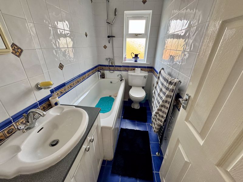 3 bed house for sale in Main Road, Newark, NG22  - Property Image 12