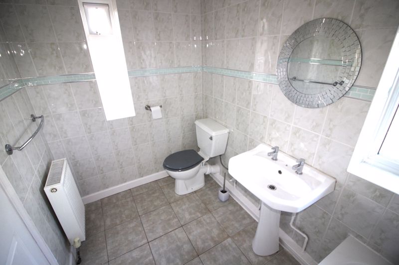 3 bed house for sale in Breck Bank, Ollerton, NG22 12