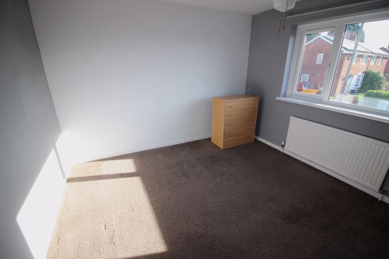3 bed house for sale in Breck Bank, Ollerton, NG22  - Property Image 9