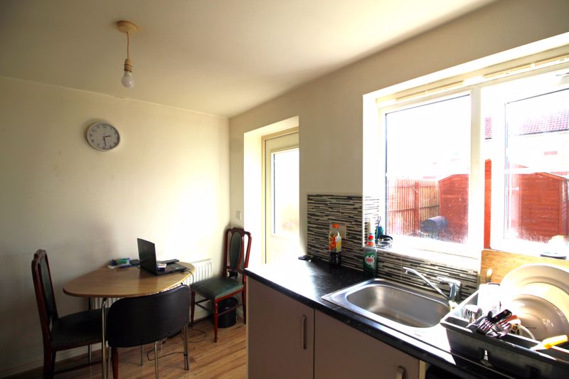 2 bed house for sale in Banksman Way, New Ollerton, NG22  - Property Image 5