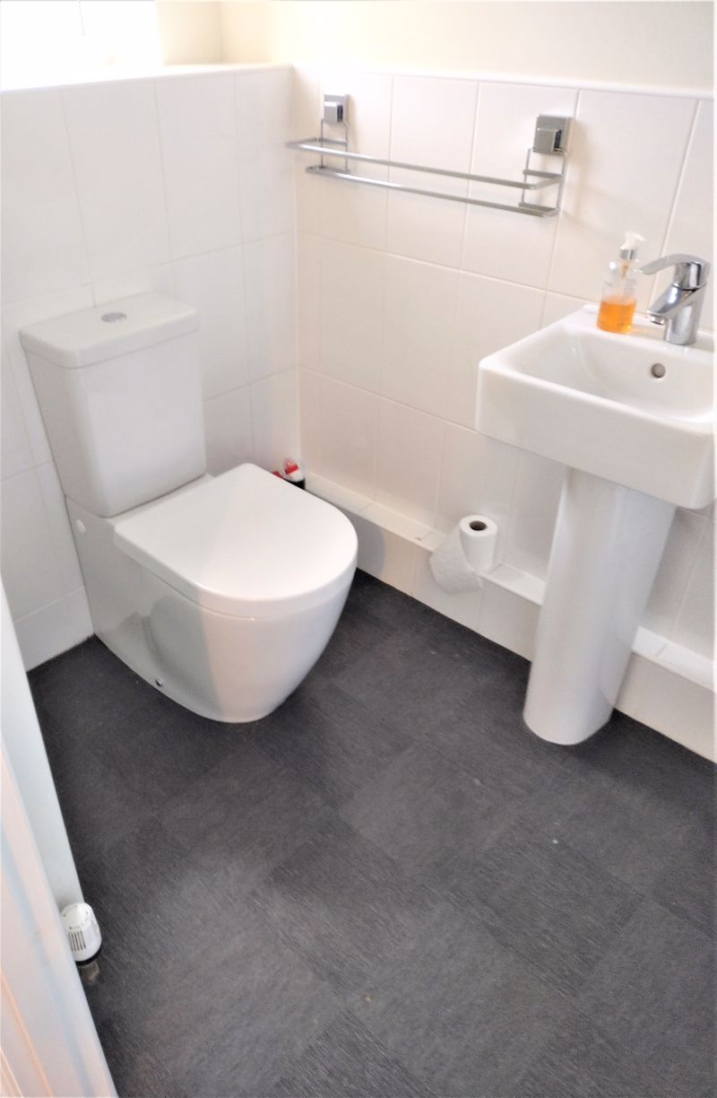 2 bed flat for sale in Freya Road, Ollerton, NG22 8