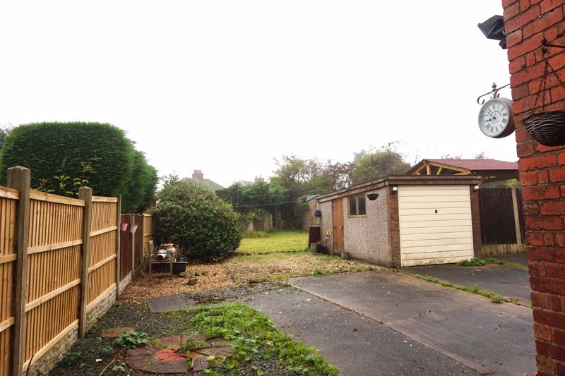 3 bed house for sale in Whinney Lane, New Ollerton, NG22 10