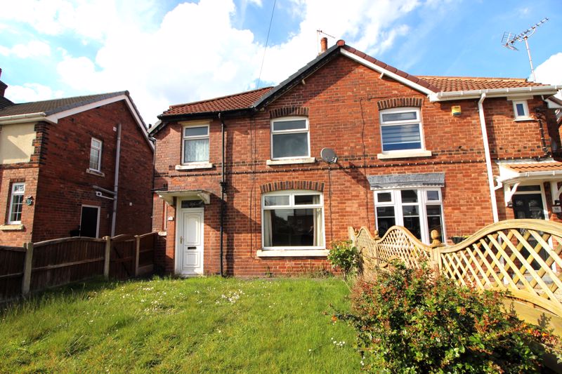 3 bed house for sale in Oak Avenue, Ollerton, NG22 1