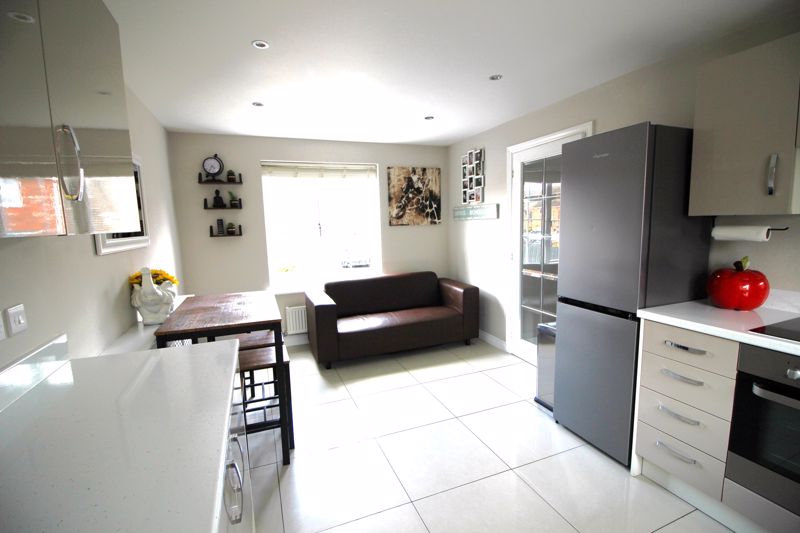 3 bed house for sale in Elder Court, Clipstone Village, NG21 8