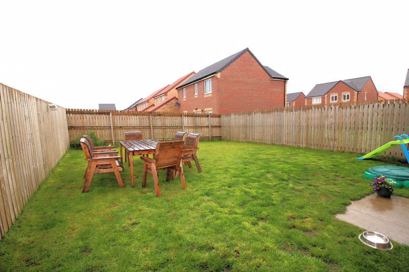 3 bed house for sale in Parkgate Close, New Ollerton, NG22 18