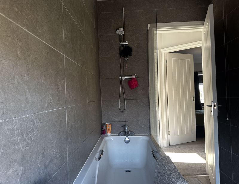 3 bed house to rent in Whinney Lane, Ollerton, NG22 9