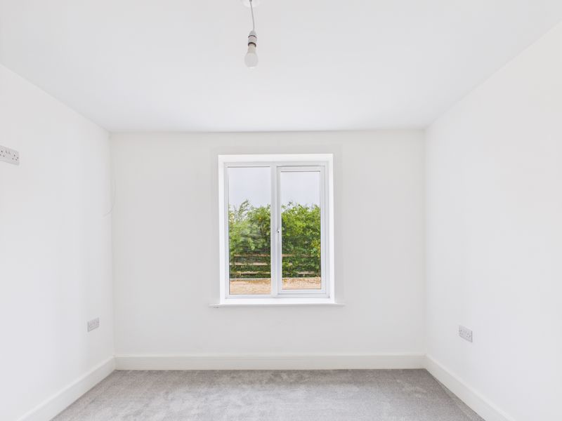 3 bed bungalow for sale in Copper Beech Close, Newark, NG22  - Property Image 9