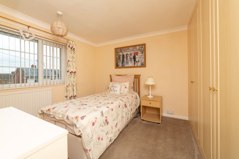 3 bed house for sale in Chestnut Drive, Ollerton, NG22  - Property Image 8