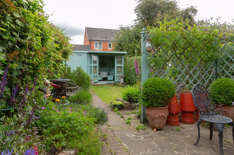 3 bed house for sale in Larch Road, Ollerton, NG22  - Property Image 16