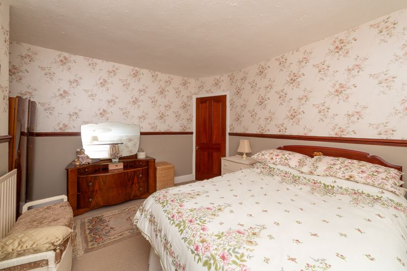 3 bed house for sale in Larch Road, Ollerton, NG22  - Property Image 8