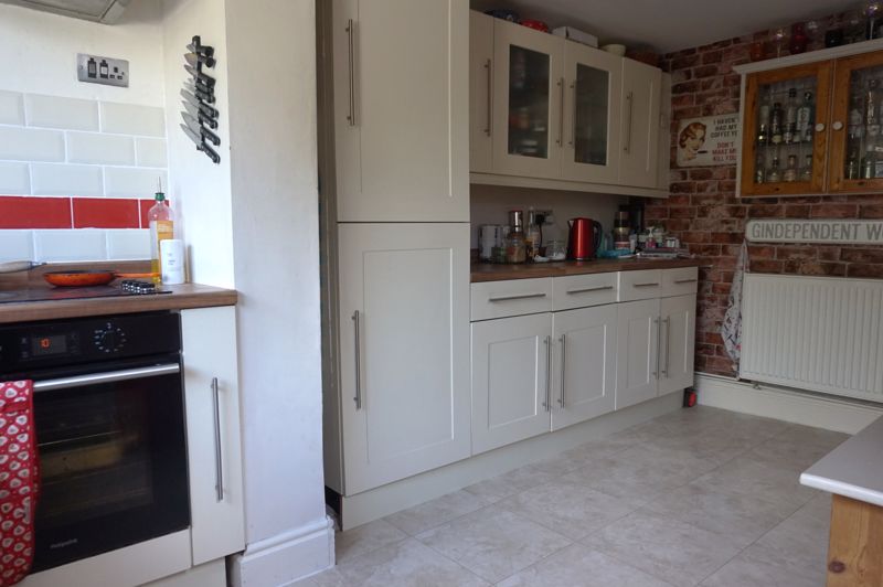 2 bed house for sale in Forest Road, Newark, NG22 4