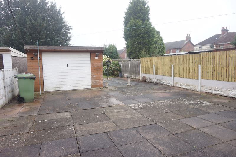 3 bed house for sale in Tuxford Road, Boughton, NG22 11