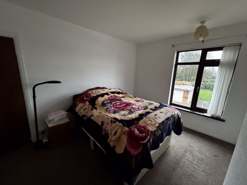 3 bed house for sale in Tuxford Road, Boughton, NG22 18