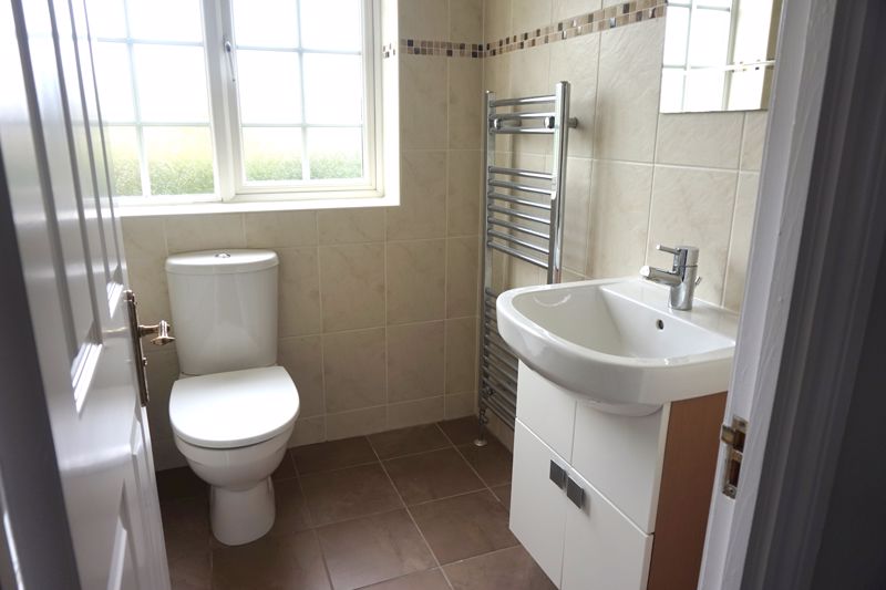 3 bed house for sale in Greenfield Close, Edwinstowe, NG21 12