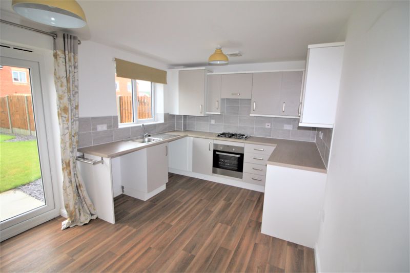 3 bed house for sale in Griffin Road, Ollerton, NG22 5