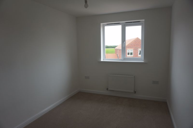 3 bed house to rent in Sir Brian Way, Bilsthorpe, NG22 16