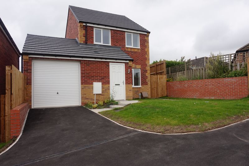 3 bed house to rent in Peter Way, Bilsthorpe, NG22 2