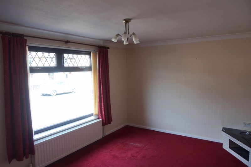 3 bed house for sale in Chestnut Drive, Ollerton, NG22  - Property Image 5