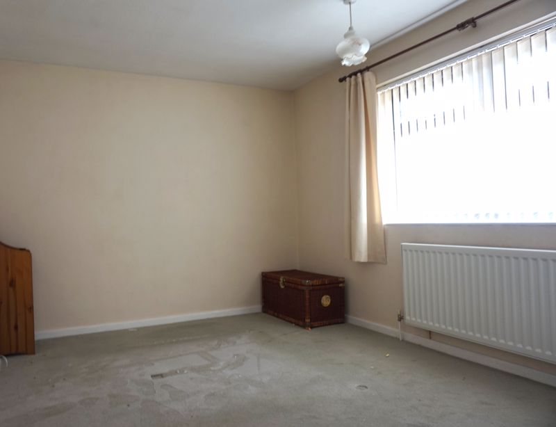 3 bed house for sale in Chestnut Drive, Ollerton, NG22  - Property Image 8