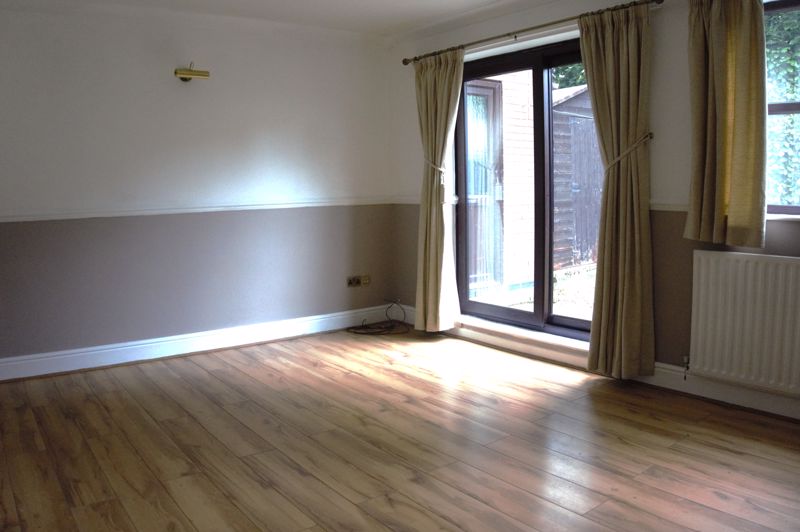 2 bed house to rent in Walesby Lane, Ollerton, NG22 3