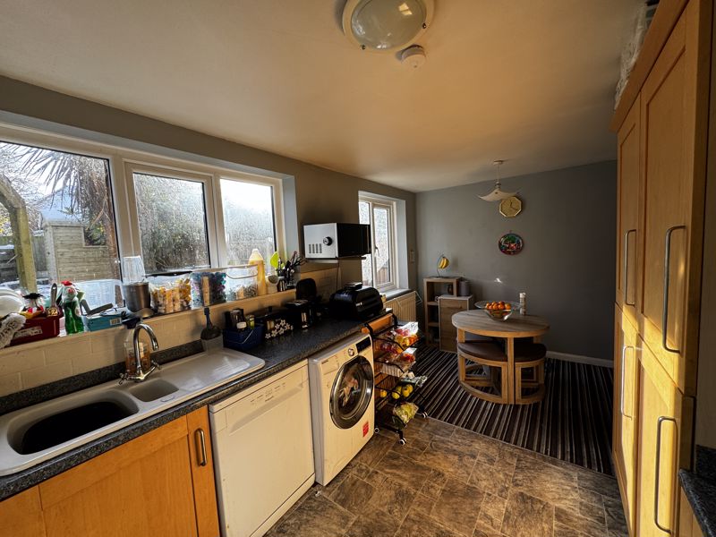 3 bed house for sale in Walesby Lane, Ollerton, NG22 5