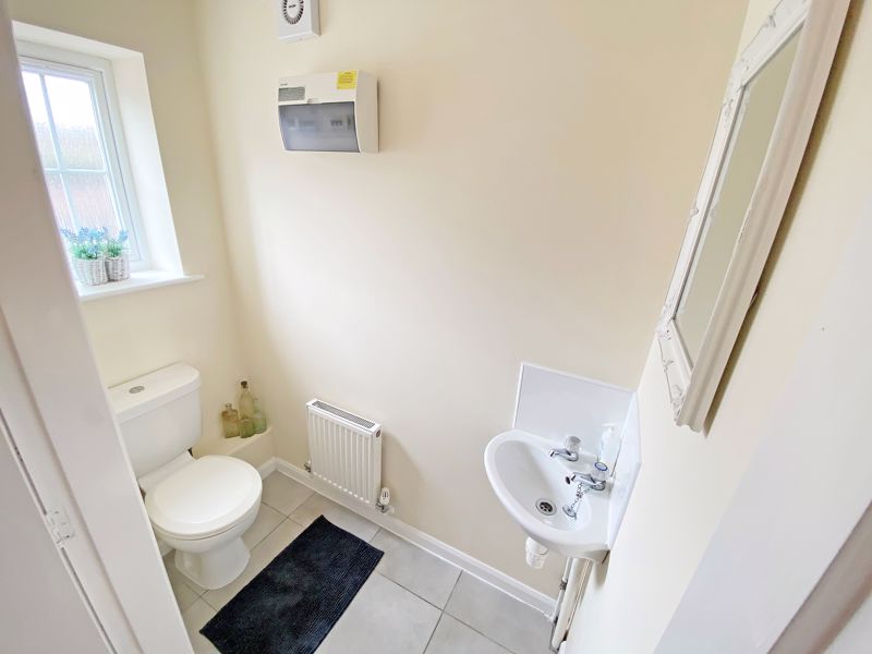 2 bed house for sale in School Lane, Ollerton, NG22 3