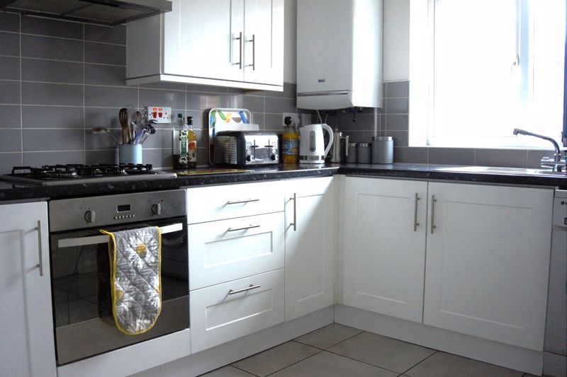 2 bed house for sale in School Lane, Ollerton, NG22 8