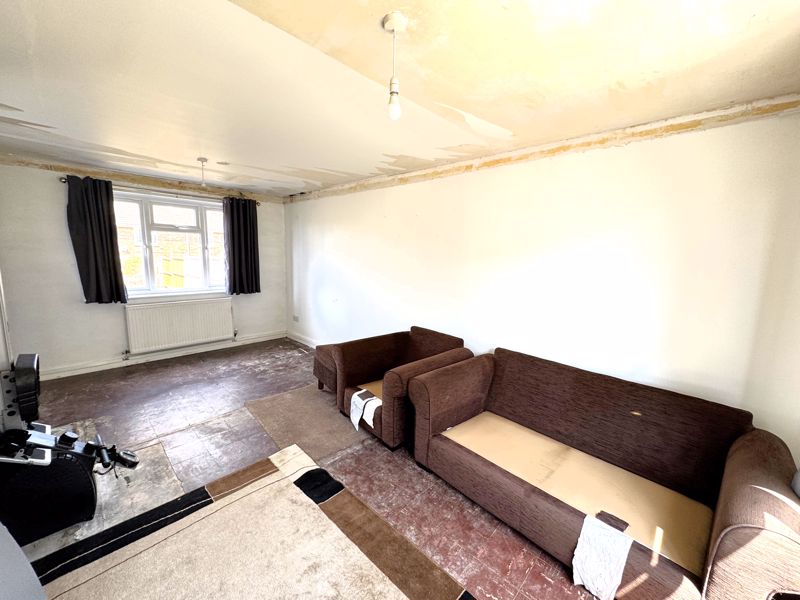 3 bed house for sale in Whitewater Road, Ollerton, NG22 5