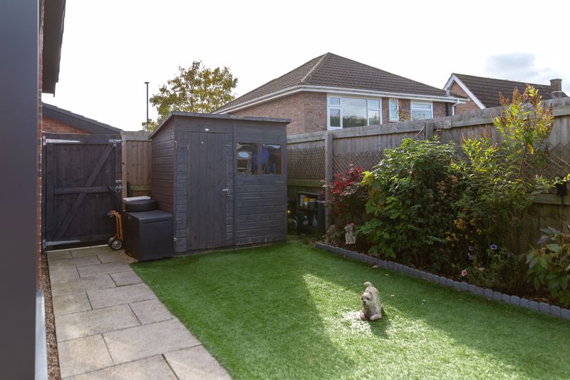 2 bed bungalow for sale in Manvers Place, Edwinstowe, NG21 11