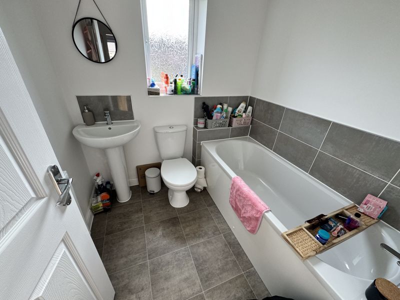 3 bed house to rent in Swan Lane, New Ollerton, NG22  - Property Image 12