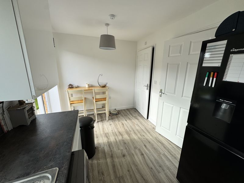 3 bed house to rent in Swan Lane, New Ollerton, NG22 6