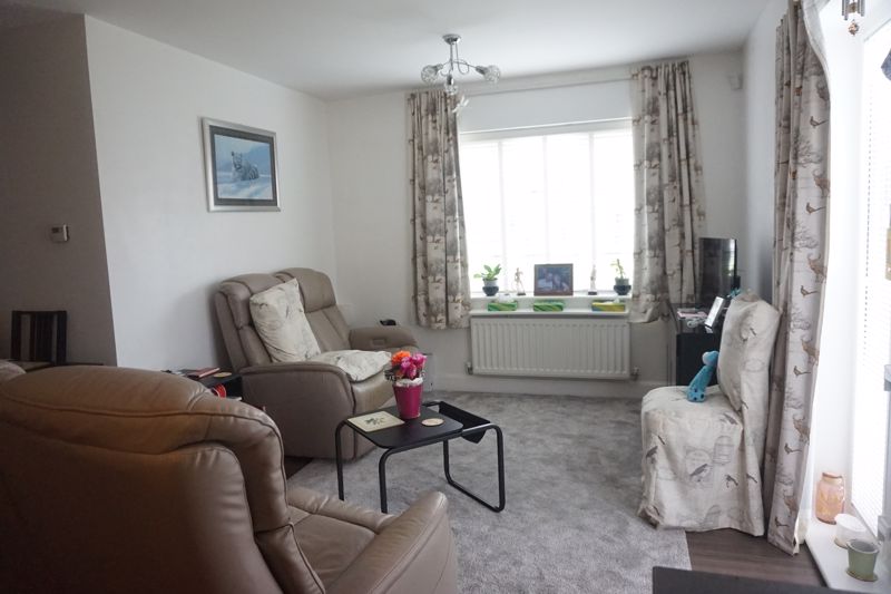 2 bed flat for sale in Goodwill Road, Ollerton, NG22 3