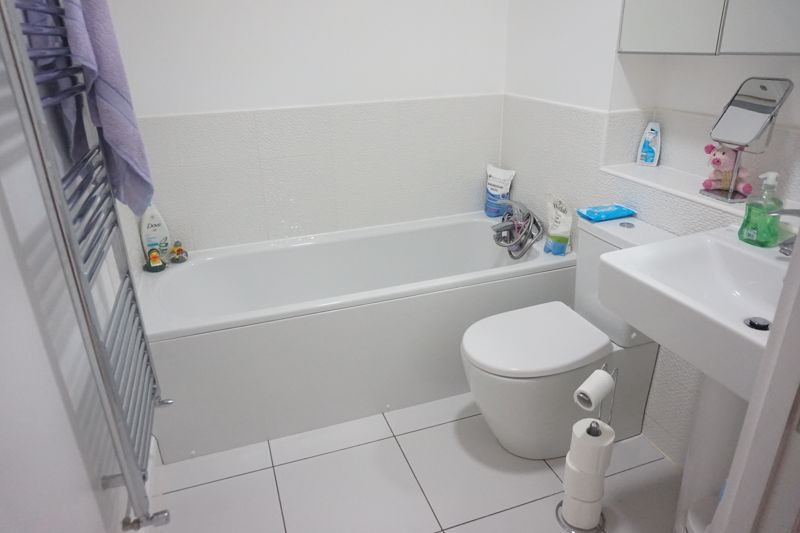 2 bed flat for sale in Goodwill Road, Ollerton, NG22 10