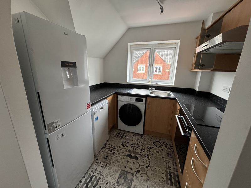 2 bed flat to rent in Trinity Road, Edwinstowe, NG21 4