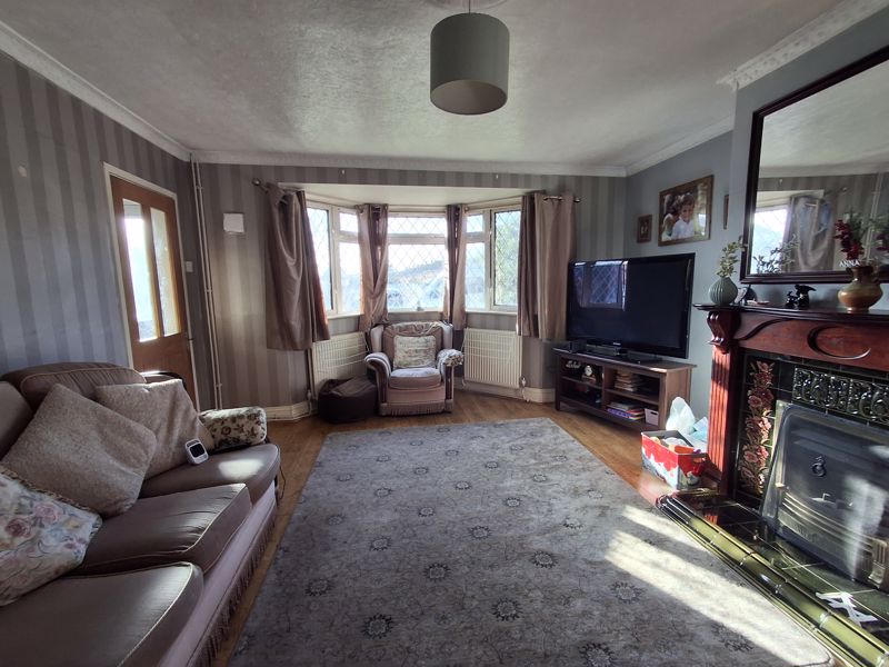 3 bed house for sale in Hazel Road, Ollerton, NG22 4