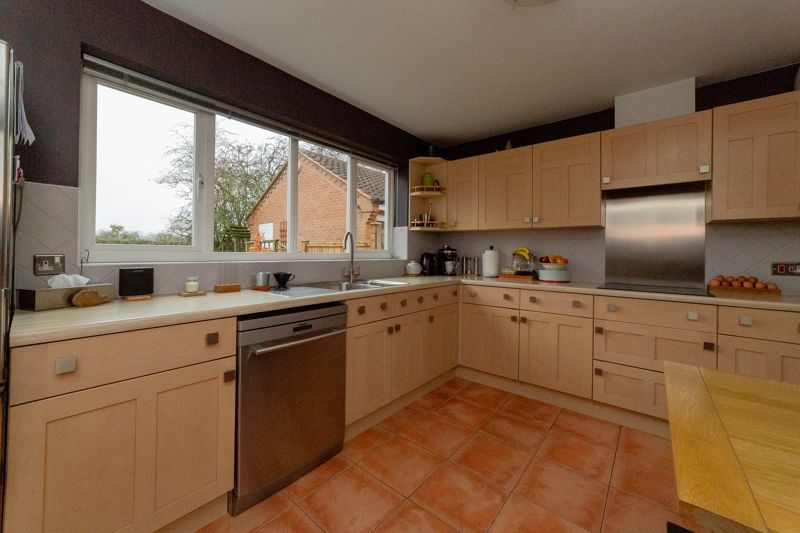 4 bed house for sale in Milner Fields, Wellow, NG22 8