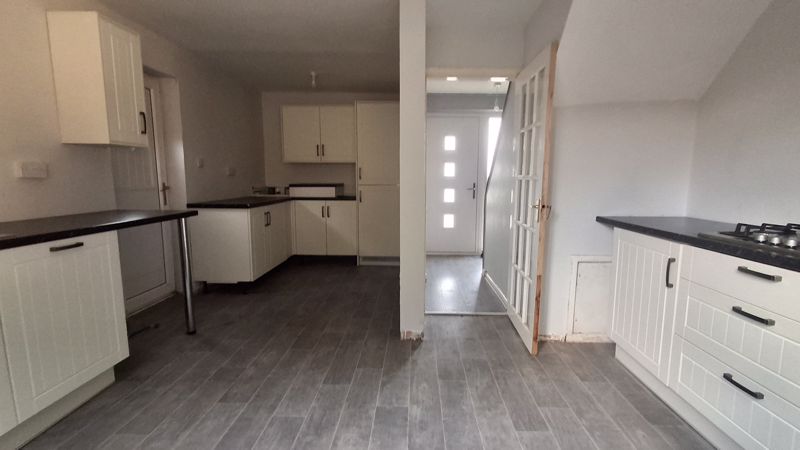 3 bed house for sale in Chestnut Drive, Ollerton, NG22 3