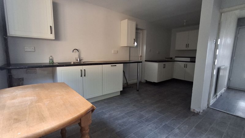 3 bed house for sale in Chestnut Drive, Ollerton, NG22 6